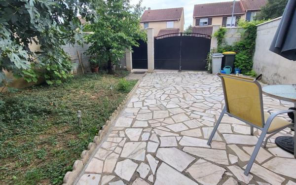 Maison à vendre    5 pièces • 118 m2 Saint-Fons