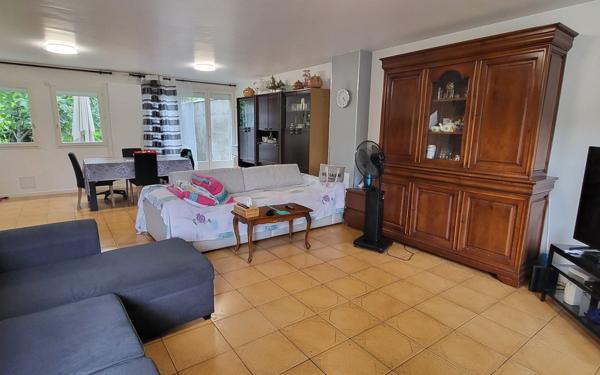 Maison à vendre    5 pièces • 118 m2 Saint-Fons