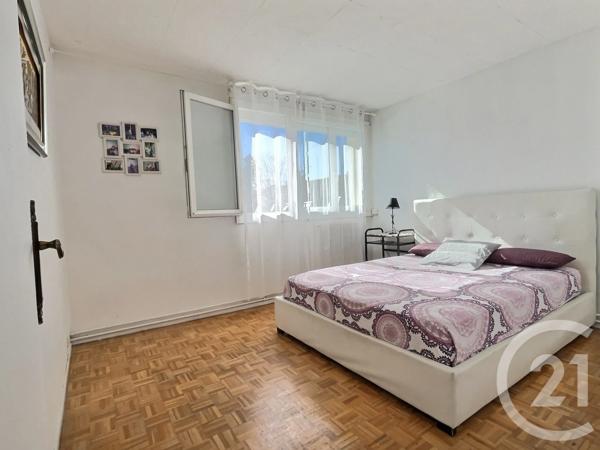 Maison à vendre  6 pièces - 102,18 m 2   AULNAY SOUS BOIS  - 93