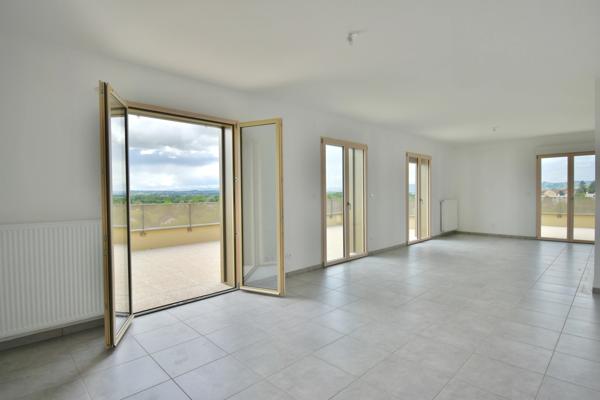 Appartement T6 de 138 m² en dernier étage avec 2 grandes terrasses