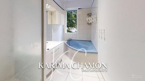 Appartement
         4 pièces
        - 86 m² Exclusivité 479 000 € *