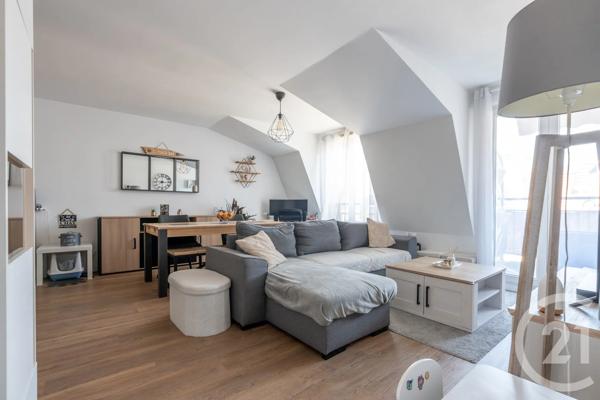 Appartement F3 à vendre  3 pièces - 61,53 m 2   ST MAUR DES FOSSES  - 94