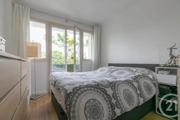 Appartement F3 à vendre  3 pièces - 61,53 m 2   ST MAUR DES FOSSES  - 94