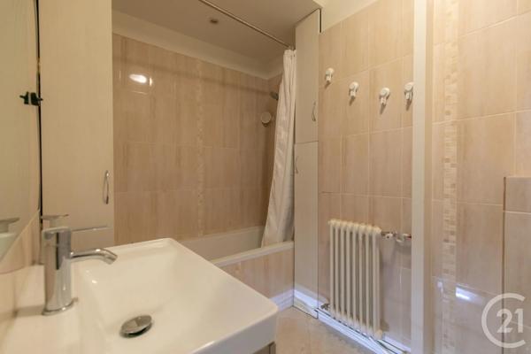 Appartement F3 à vendre  3 pièces - 61,53 m 2   ST MAUR DES FOSSES  - 94