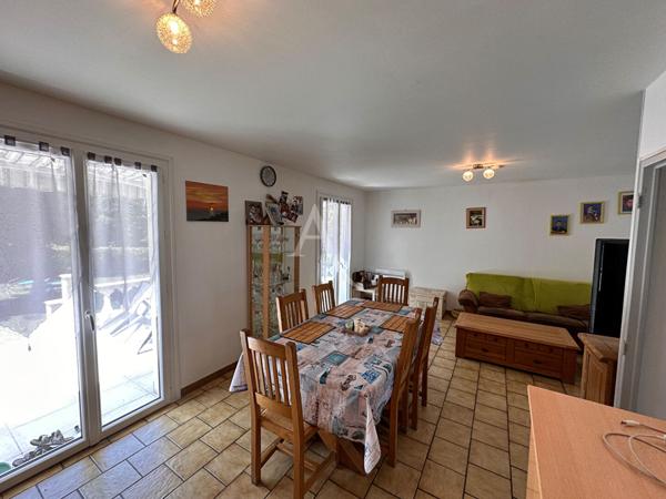 À vendre ? Belle maison de plain-pied à Saintes (rive gauche)