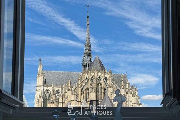 Appartement avec vue sur la Cathédrale au centre historique d’Amiens