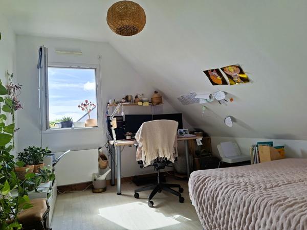 Maison type 5 - 4 chambres - garage - parking