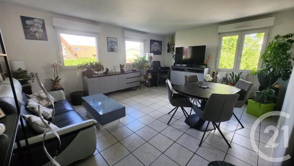Appartement F3 à vendre  3 pièces - 68,77 m 2   LE PRE ST GERVAIS  - 93