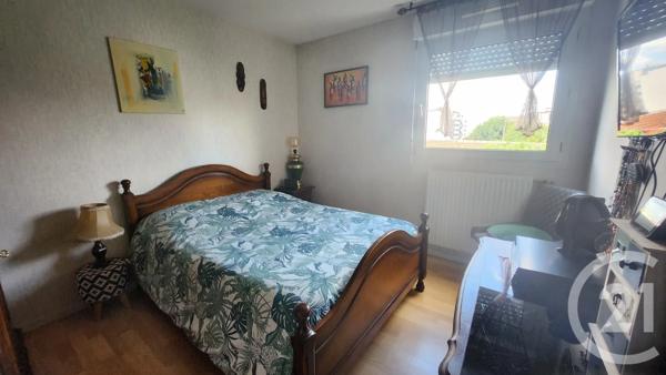 Appartement F3 à vendre  3 pièces - 68,77 m 2   LE PRE ST GERVAIS  - 93