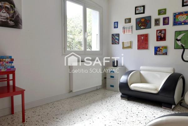 Grande Maison familiale avec possibilité de 2 logements à 15 mn de Castres