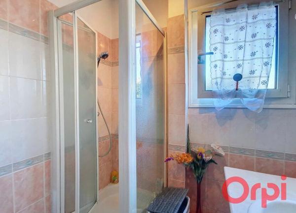 Maison à vendre    3 pièces •  Sanary-sur-Mer