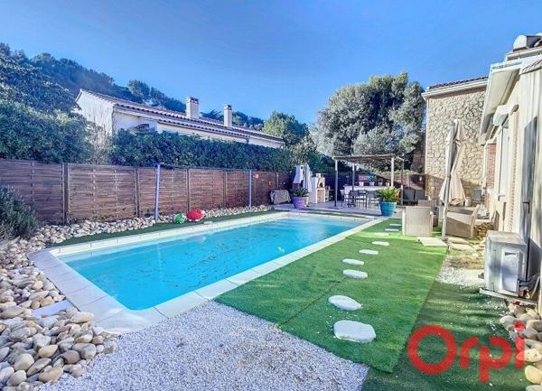 Maison à vendre    3 pièces •  Sanary-sur-Mer