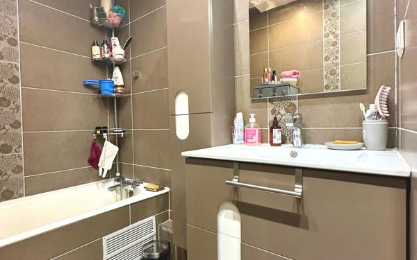 Appartement à vendre    4 pièces • 74,30 m2 Épinay-sur-Seine