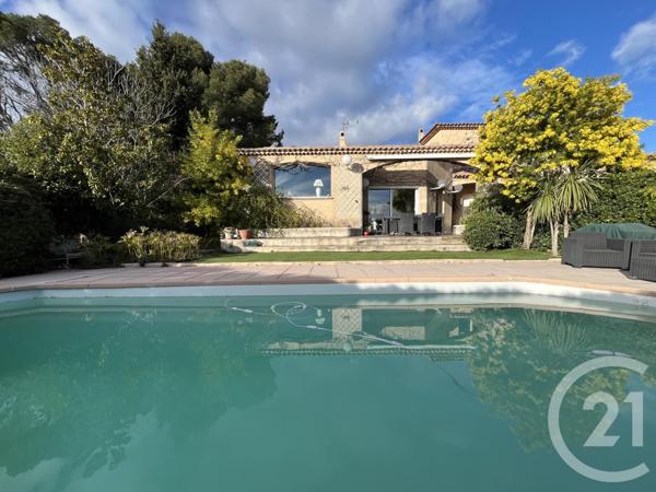 Maison à vendre  5 pièces - 156 m2 ST MITRE LES REMPARTS - 13