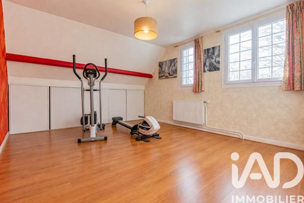 Maison à vendre 10 pièces 250 m² Maule