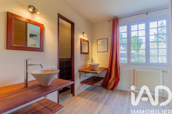 Maison à vendre 10 pièces 250 m² Maule