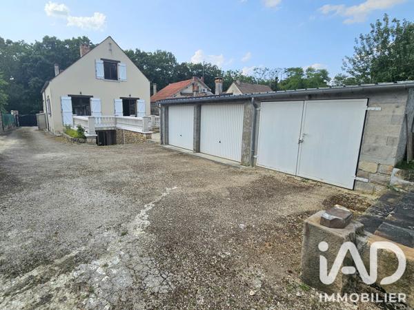 Maison à vendre 7 pièces 178 m² Saint-Fargeau-Ponthierry