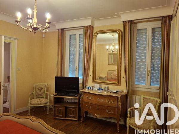 Maison à vendre 7 pièces 248 m² Montauban