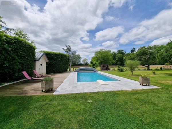 Grande propriété à vendre à Marcigny en Saône-et-Loire (71110), ref : 20322