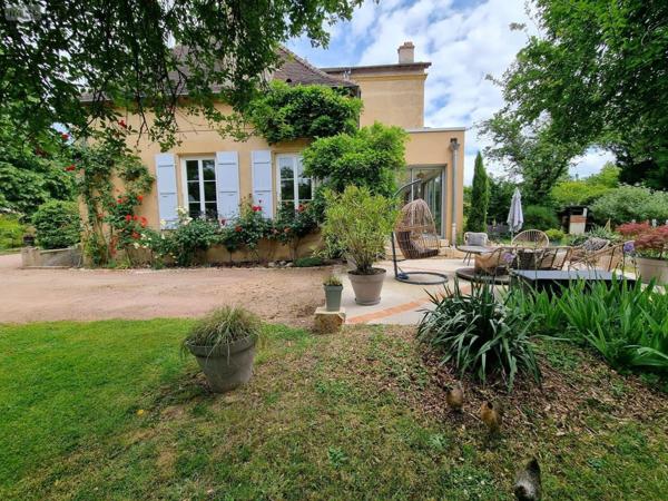 Grande propriété à vendre à Marcigny en Saône-et-Loire (71110), ref : 20322