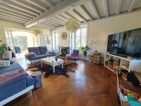 Grande propriété à vendre à Marcigny en Saône-et-Loire (71110), ref : 20322