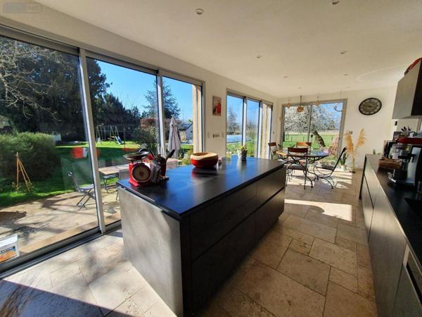 Grande propriété à vendre à Marcigny en Saône-et-Loire (71110), ref : 20322