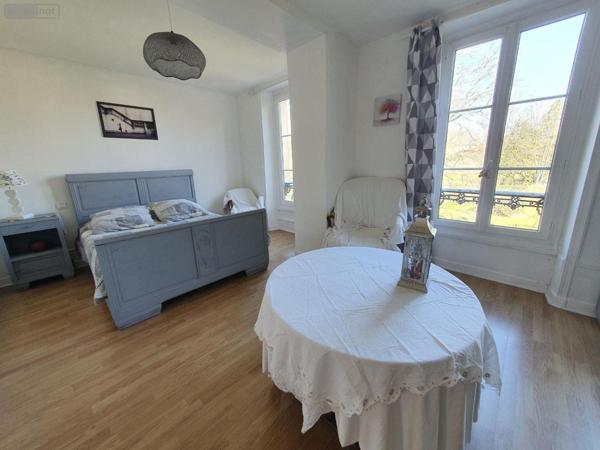 Grande propriété à vendre à Marcigny en Saône-et-Loire (71110), ref : 20322