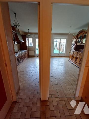 ARNAGE - Maison de type 5 de 93 m²