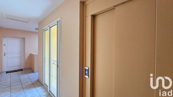 Appartement à vendre 3 pièces 75 m² Sanary-sur-Mer