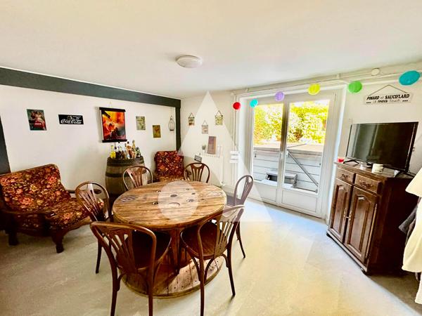 Maison 11 pièces 340 m2