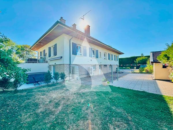 Maison 11 pièces 340 m2