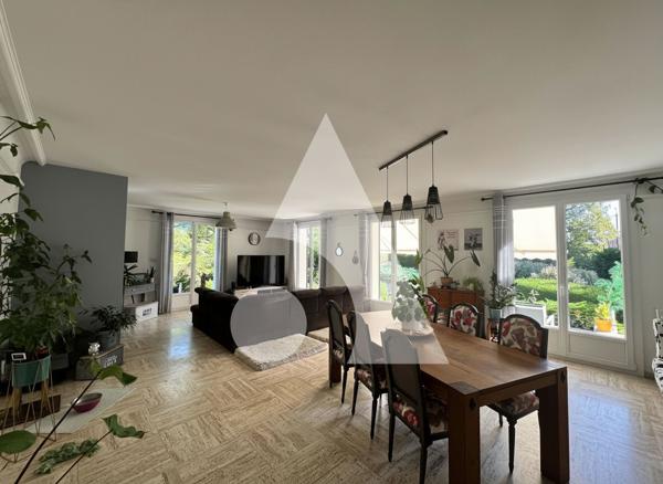 Maison 11 pièces 340 m2