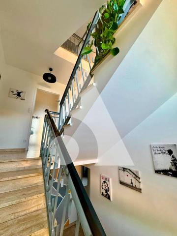 Maison 11 pièces 340 m2