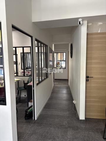 Orléans (45100) IMMEUBLE MIXTE