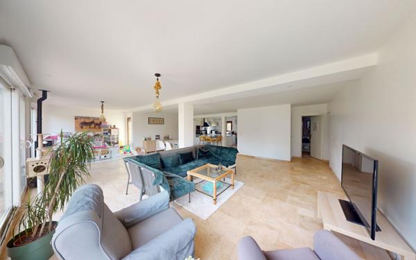 Maison à vendre    6 pièces •  Bailly-Romainvilliers