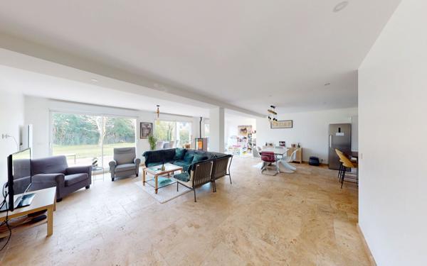 Maison à vendre    6 pièces •  Bailly-Romainvilliers