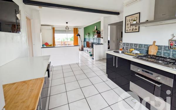 Appartement à vendre    4 pièces •  Orange