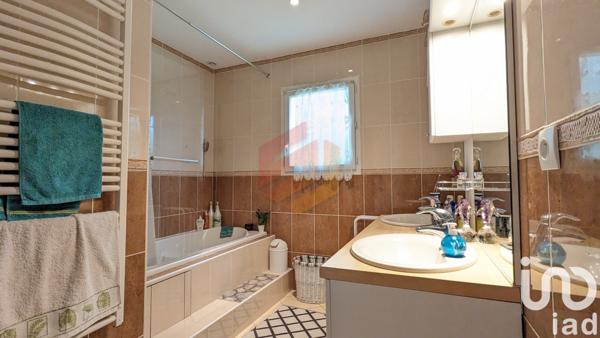 Maison 7 pièces de 191 m² à Aiserey (21110)