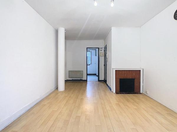 APPARTEMENT T2 - A RENOVER - 50.28M² - UNE CHAMBRE - 60000 BEAUVAIS