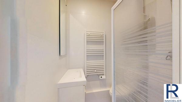 Studio de 15m2 pondéré à Paris 17 Villiers à 179 000 €