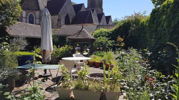 MAISON D'HABITATION CHATEAUNEUF-EN-THYMERAIS 28170