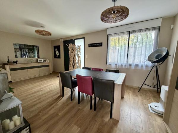 Maison Familiale de 155 m² avec 5 Chambres – Saint-Berthevin