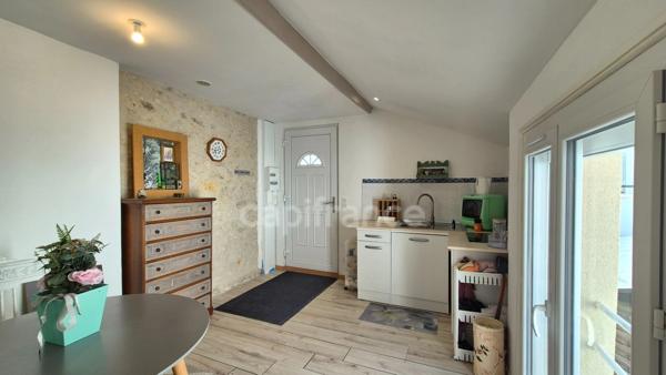 Appartement à vendre 2 pièces  (91)  ÉTAMPES – SAINT-PIERRE – APPARTEMENT ATYPIQUE AVEC TERRASSE ET CAVES