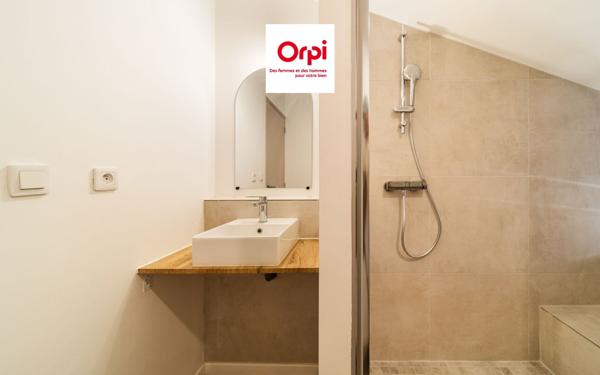 Maison à vendre    4 pièces • 90 m2 Saint-Paul