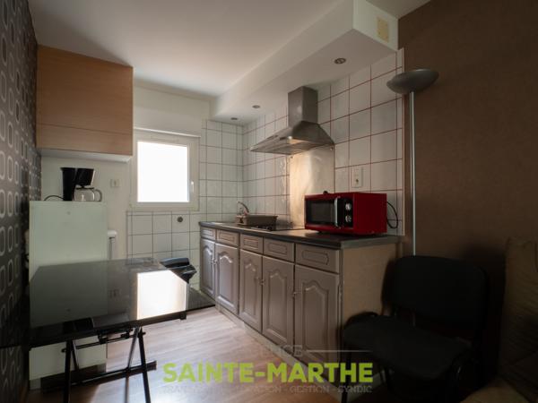 A LOUER STUDIO MEUBLE Niort (79000)