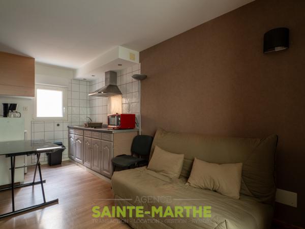 A LOUER STUDIO MEUBLE Niort (79000)