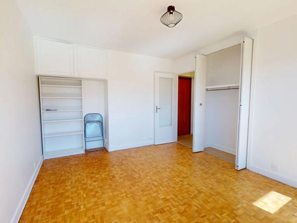 VILLEMOMBLE, Studio de 24m2