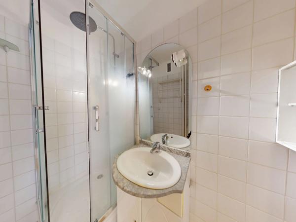 VILLEMOMBLE, Studio de 24m2
