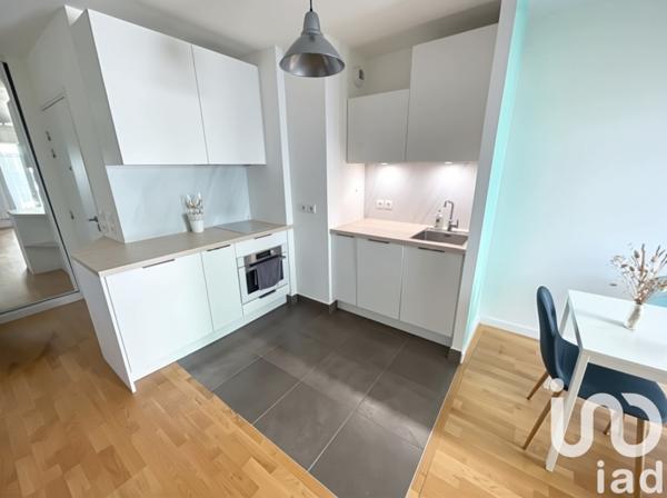 Location appartement 2 pièces 41 m² Puteaux