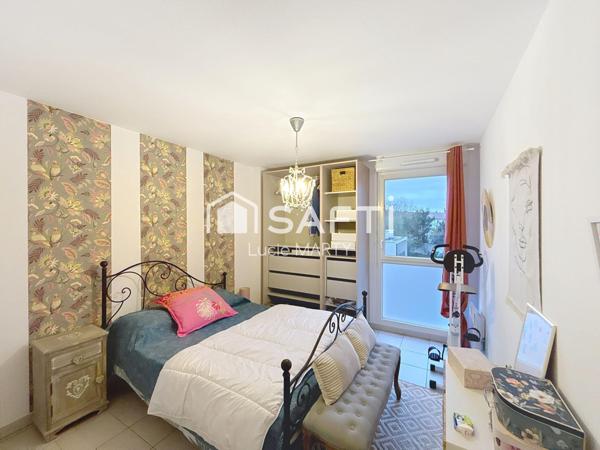 Appartement clé en main  avec extérieur et parkings